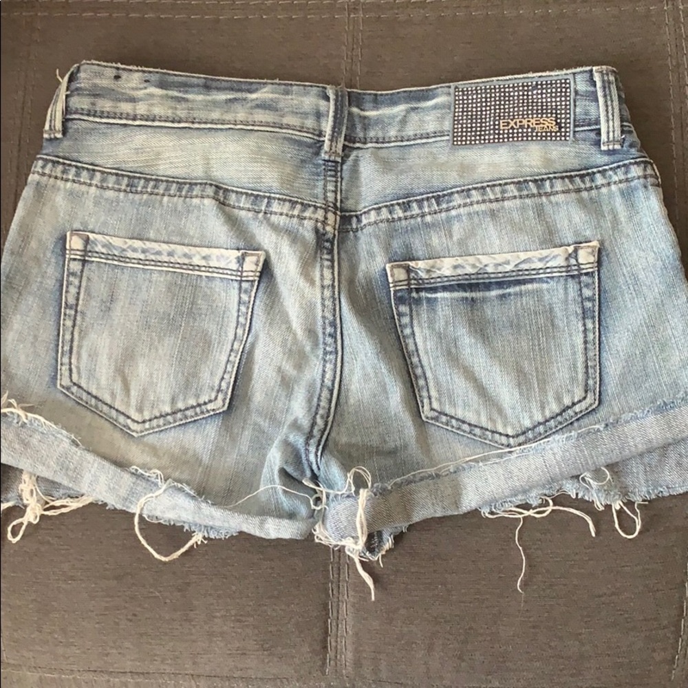 Express shorts - Picture 3 of 4